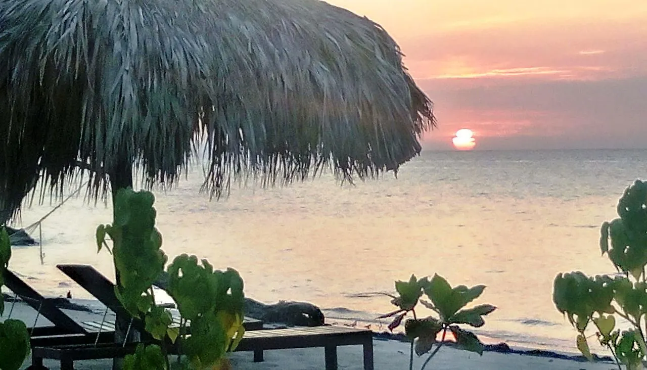 Lodge Eco Cayo Arena Beach House - Adults Only Villa Punta Rucia